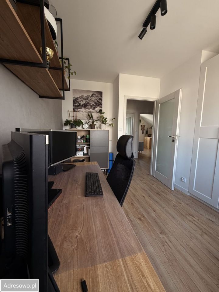 bliźniak, 4 pokoje Brzezina. Zdjęcie 13