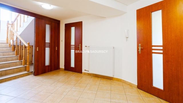 bliźniak, 6 pokoi Kokotów. Zdjęcie 11