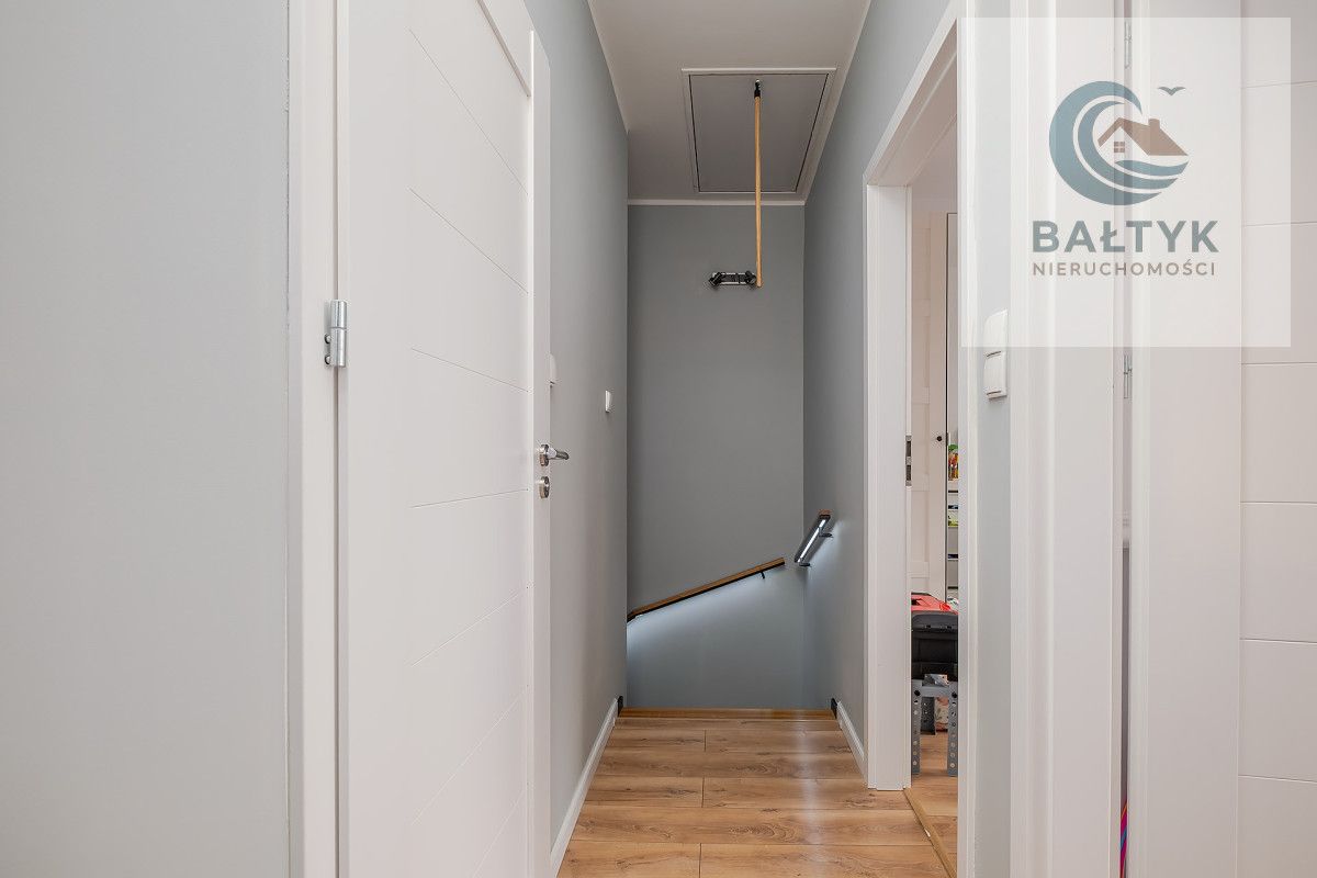 bliźniak, 4 pokoje Bolszewo. Zdjęcie 9