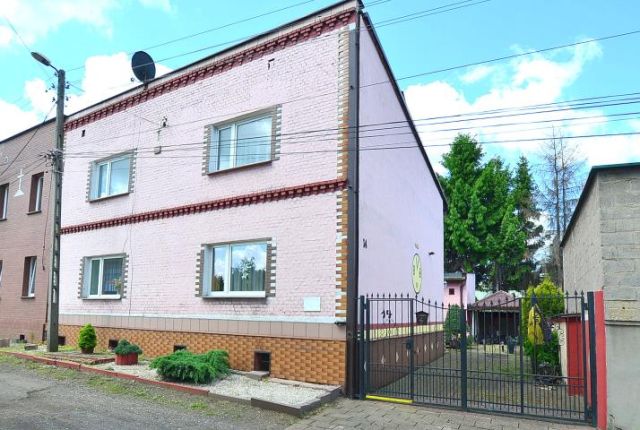 dom wolnostojący, 7 pokoi Piekary Śląskie Dąbrówka Wielka, ul. Przyjaźni. Zdjęcie 1