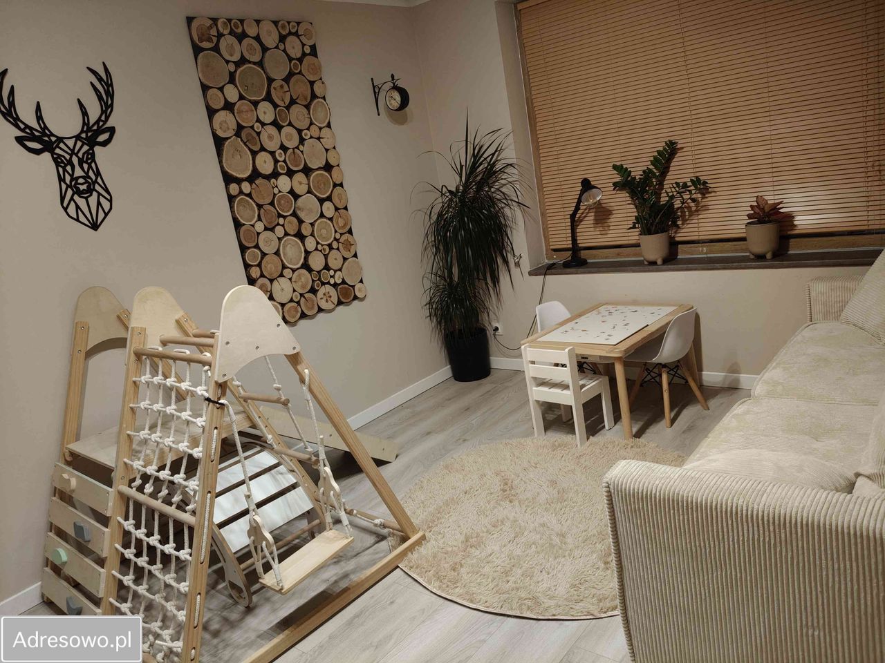 dom wolnostojący, 5 pokoi Urszulin. Zdjęcie 8