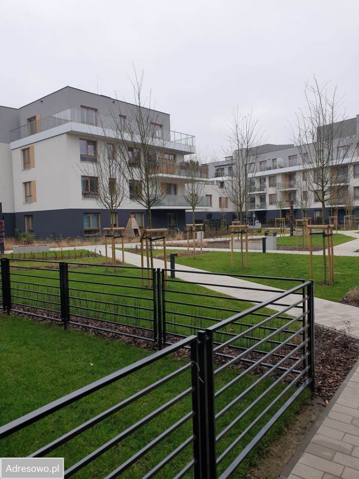 Mieszkanie 1-pokojowe Warszawa Wilanów, ul. Oś Królewska. Zdjęcie 1