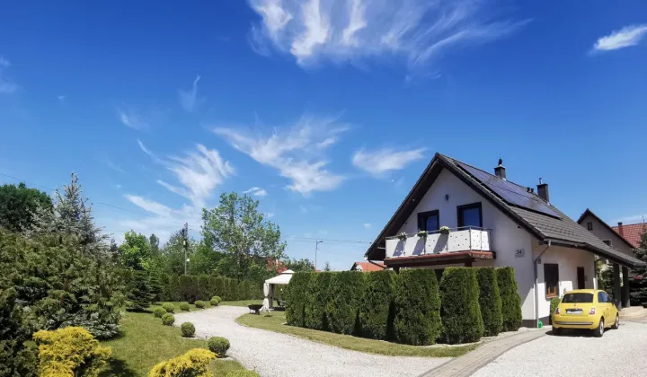 dom wolnostojący, 4 pokoje Mysłakowice, ul. Szmaragdowa