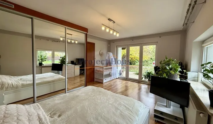 dom wolnostojący, 2 pokoje Łódź, ul. Wiskicka