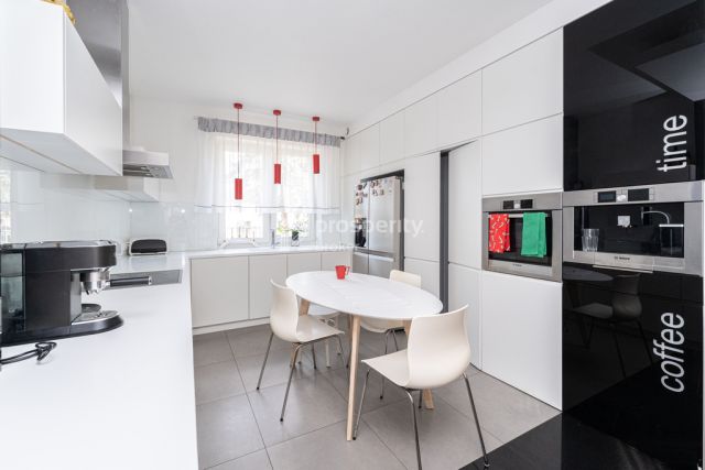 dom wolnostojący, 5 pokoi Warszawa Wawer. Zdjęcie 8