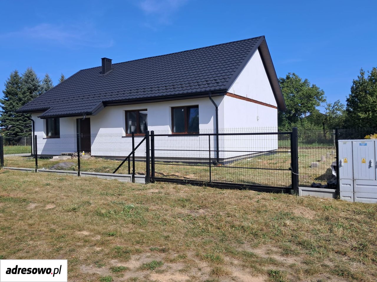 dom wolnostojący, 4 pokoje Radom Janiszpol, ul. Stefana Banacha. Zdjęcie 1
