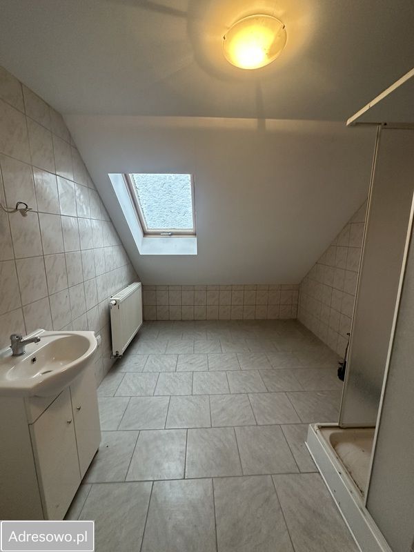 dom wolnostojący, 6 pokoi Oćwieka. Zdjęcie 16