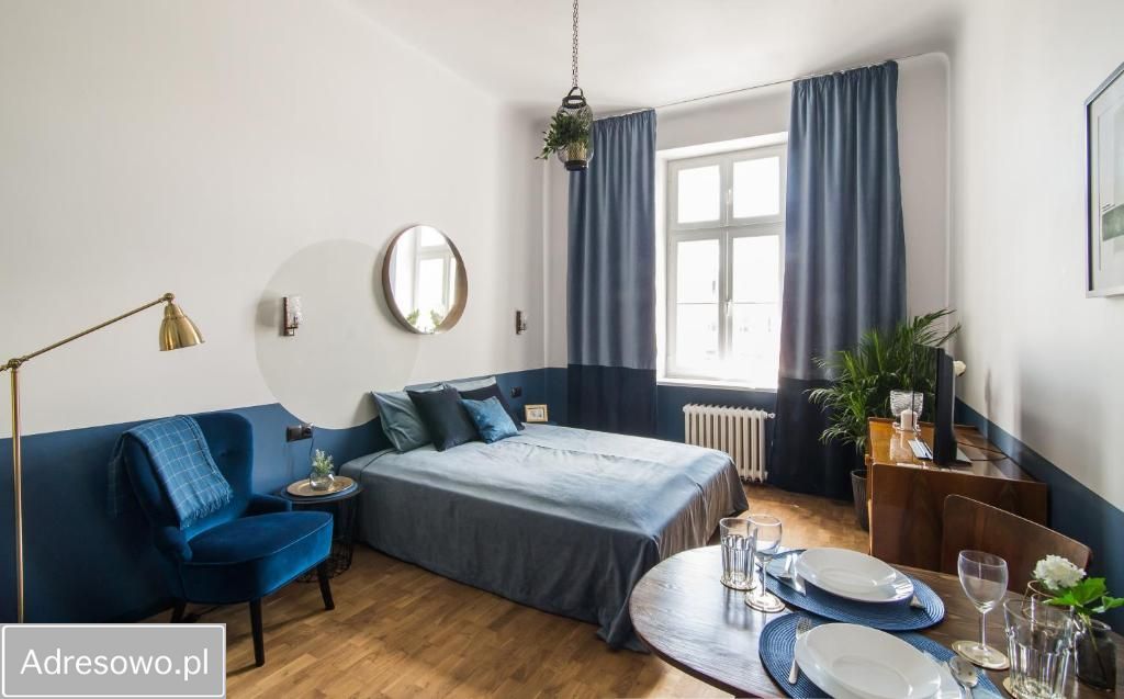 Mieszkanie 4-pokojowe Warszawa Śródmieście, ul. Nowy Świat. Zdjęcie 1