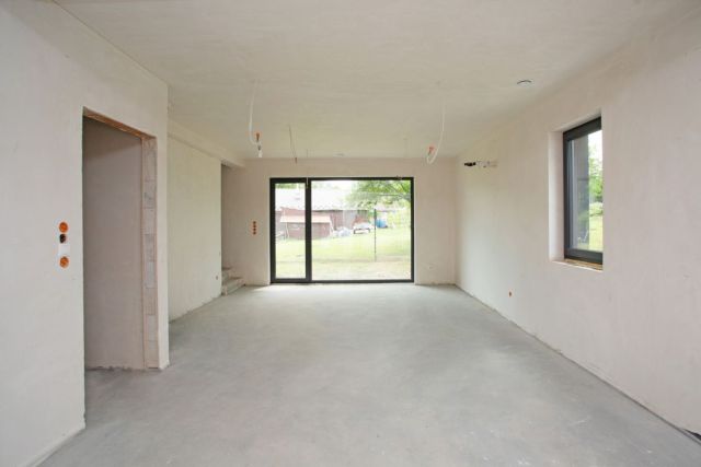 bliźniak, 4 pokoje Zakrzów. Zdjęcie 9