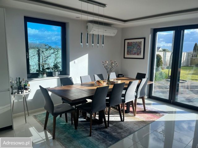 bliźniak, 4 pokoje Kiełczów, ul. Cisowa. Zdjęcie 1