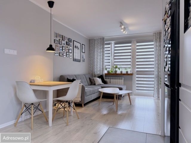 Mieszkanie 3-pokojowe Wyszków Centrum, ul. Generała Józefa Sowińskiego. Zdjęcie 1