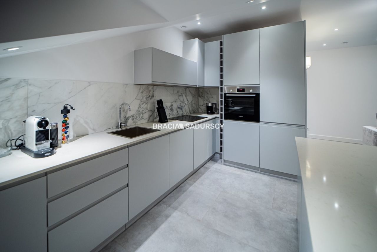 Mieszkanie 3-pokojowe Żywiec, rynek Rynek. Zdjęcie 6