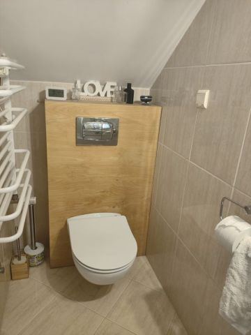 dom szeregowy, 4 pokoje Złotniki. Zdjęcie 12