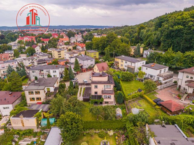 dom wolnostojący, 5 pokoi Rumia, ul. Skośna. Zdjęcie 1