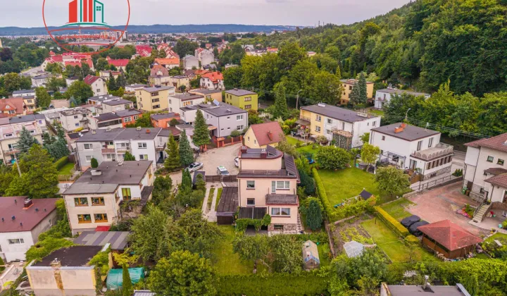 dom wolnostojący, 5 pokoi Rumia, ul. Skośna