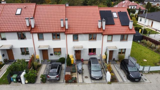 dom szeregowy, 4 pokoje Wilkszyn, ul. Wiśniowe Wzgórze. Zdjęcie 1