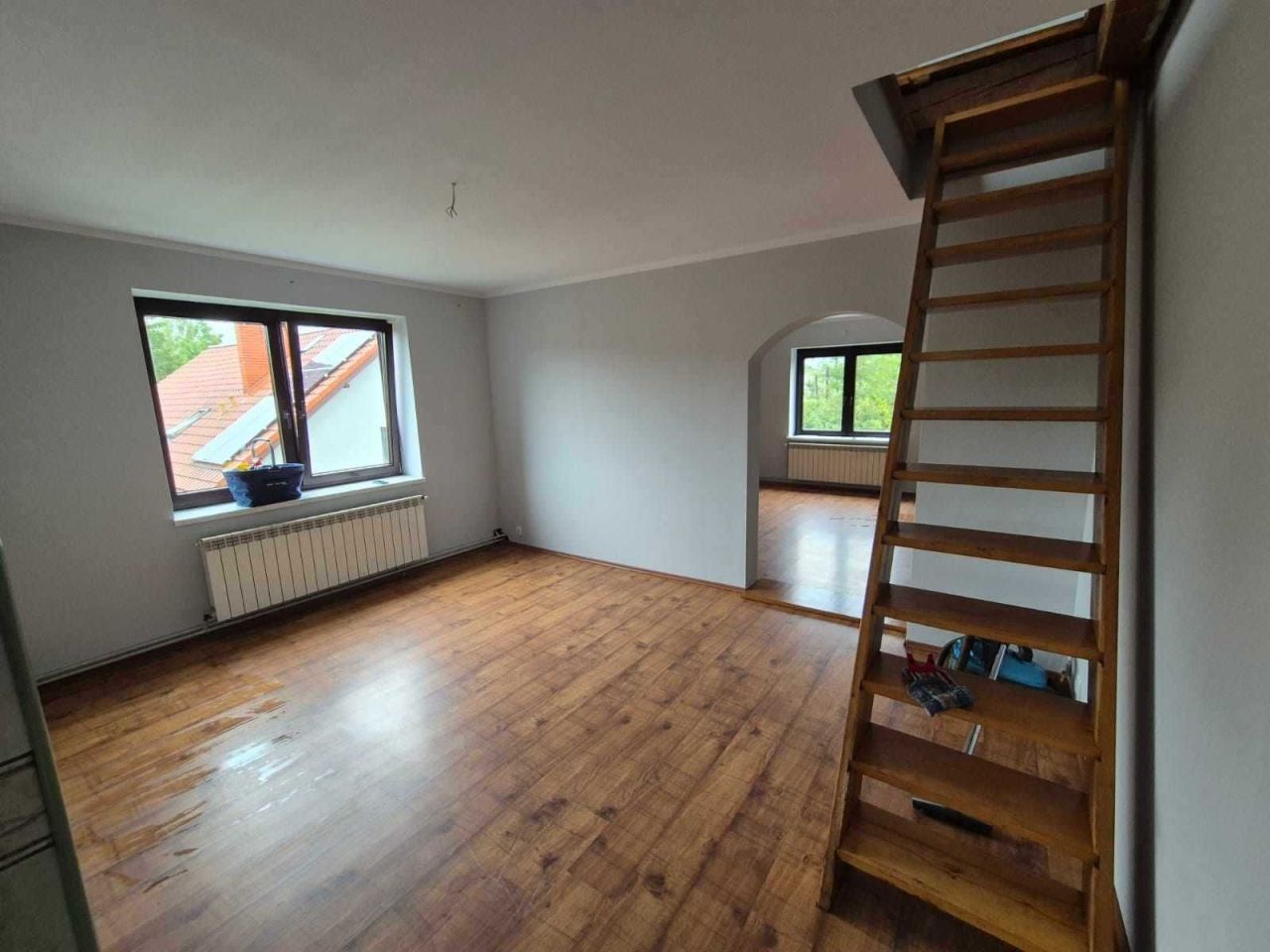 Mieszkanie 3-pokojowe Cięcina. Zdjęcie 7