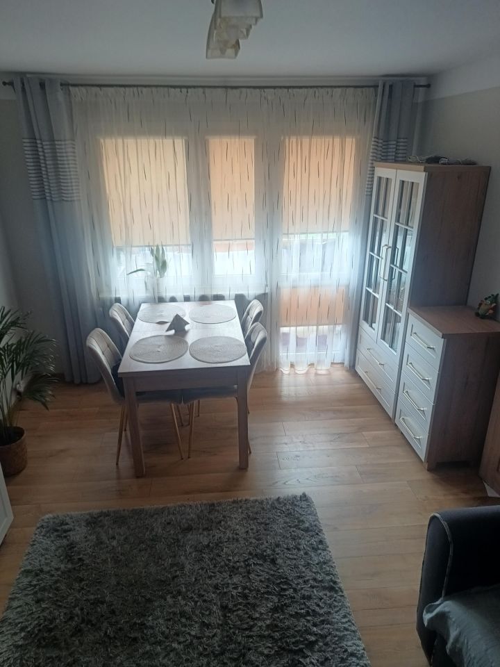 Mieszkanie 3-pokojowe Ostrowiec Świętokrzyski, os. Rosochy. Zdjęcie 4