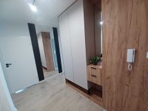 Mieszkanie 3-pokojowe Nowiny. Zdjęcie 1