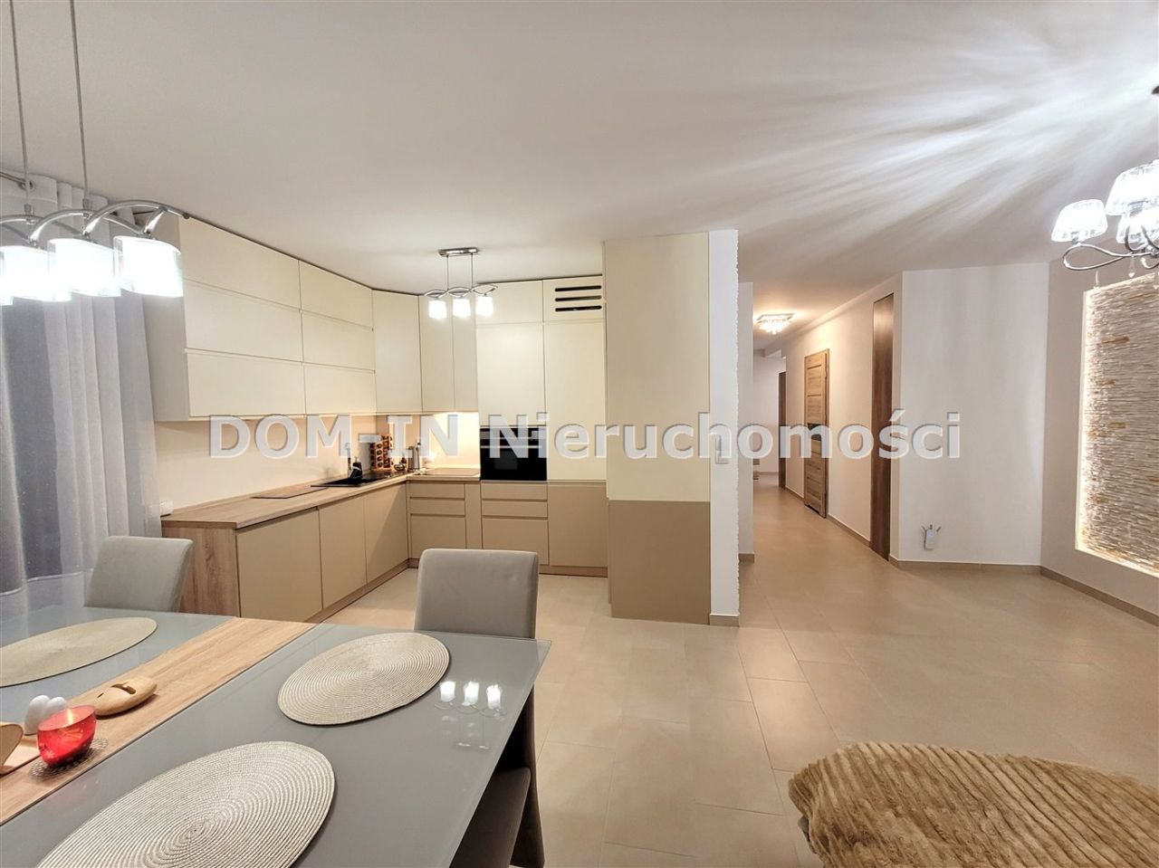 Mieszkanie 3-pokojowe Jastrzębie-Zdrój, ul. Podmiejska. Zdjęcie 3