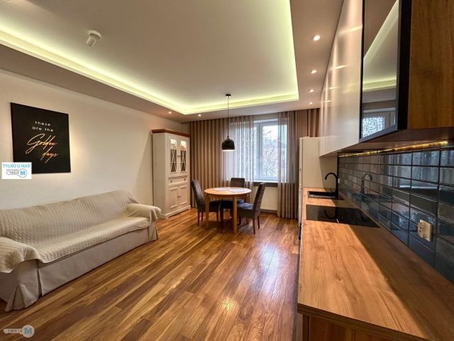 Mieszkanie 3-pokojowe Kielce Centrum, ul. Stefana Żeromskiego. Zdjęcie 1