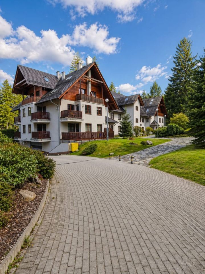 Mieszkanie 4-pokojowe Karpacz, ul. Stefana Okrzei. Zdjęcie 1