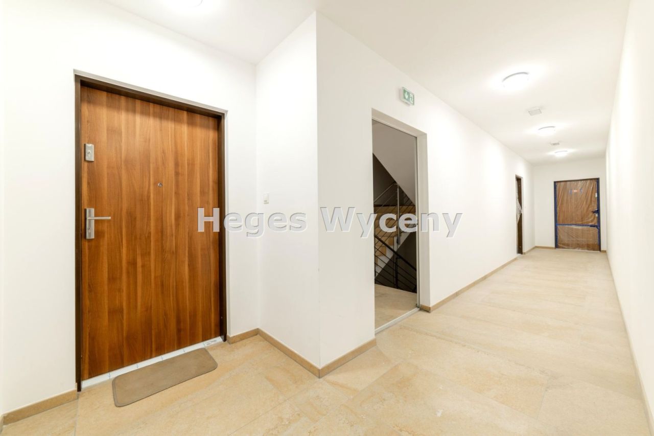 Mieszkanie 4-pokojowe Legnica, ul. Stefana Batorego. Zdjęcie 10
