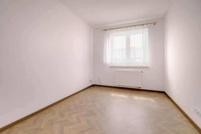 dom szeregowy, 4 pokoje Bieniewice, ul. Dobra. Zdjęcie 21