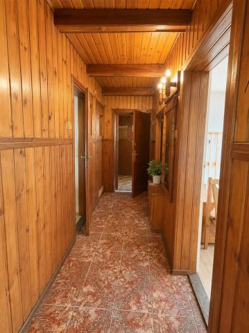 dom wolnostojący, 4 pokoje Tresna. Zdjęcie 7