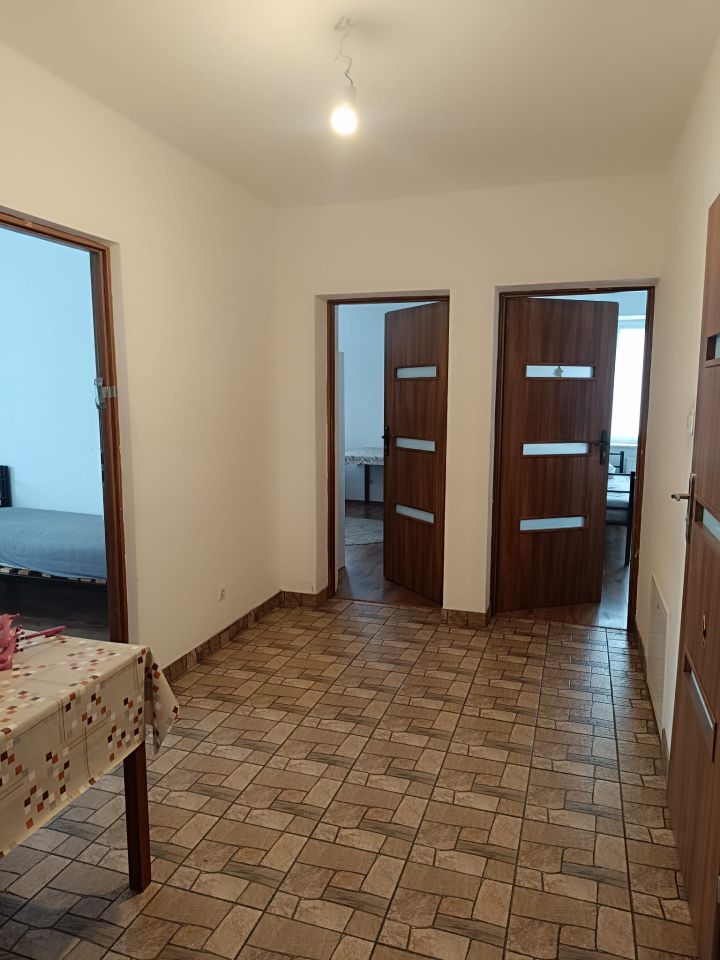 Pokój 1-pokojowe Radonice. Zdjęcie 4