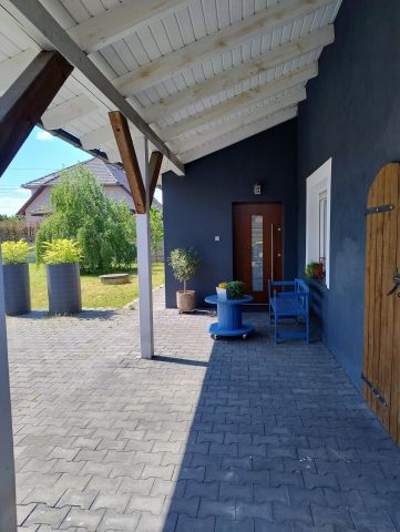 dom wolnostojący, 3 pokoje Falmirowice, ul. Wiejska. Zdjęcie 9