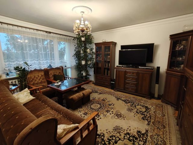 Mieszkanie 4-pokojowe Ostrołęka Centrum, ul. gen. Antoniego Madalińskiego. Zdjęcie 1