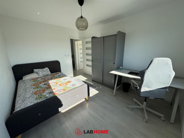 bliźniak, 4 pokoje Lubliniec. Zdjęcie 15