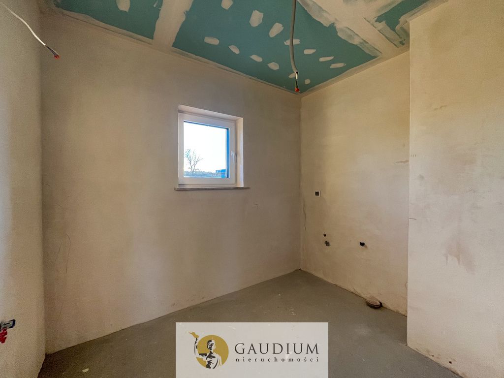 bliźniak, 4 pokoje Nicponia. Zdjęcie 14