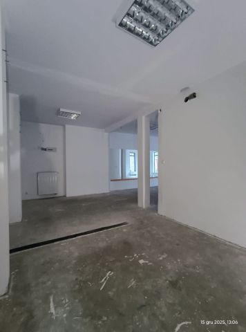 Biuro Brwinów, ul. Zgoda. Zdjęcie 2