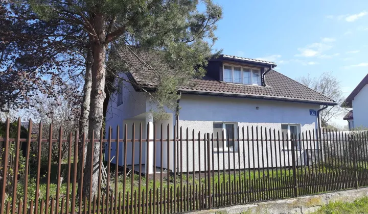 dom wolnostojący Tłuszcz