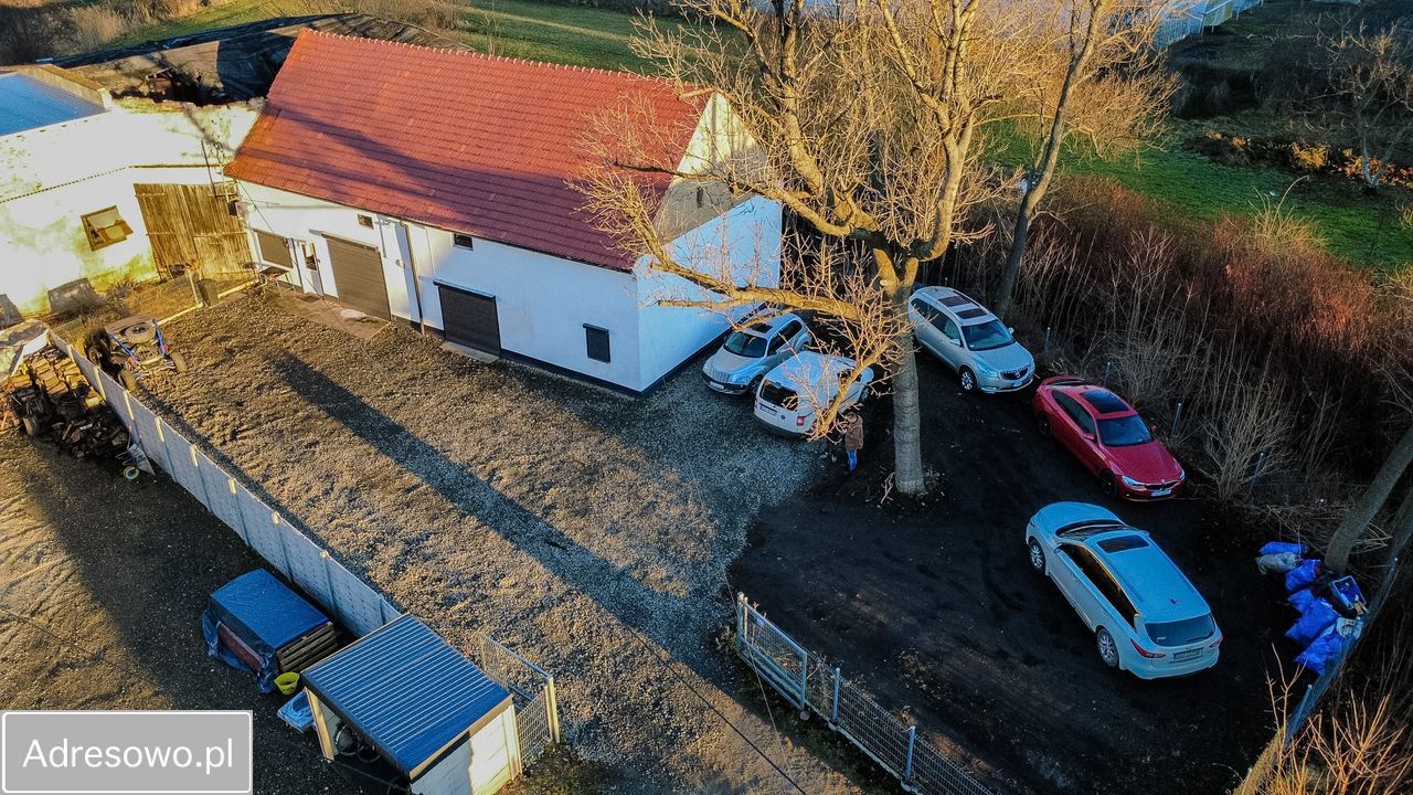 Hala/magazyn Piława Dolna, ul. Główna. Zdjęcie 1