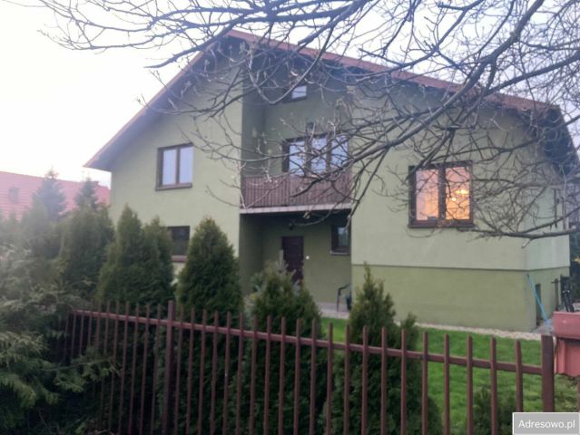 dom wolnostojący, 5 pokoi Nowy Sącz, ul. gen. Stanisława Maczka. Zdjęcie 1