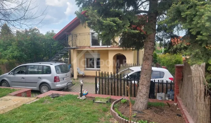 bliźniak, 4 pokoje Szczukowskie Górki