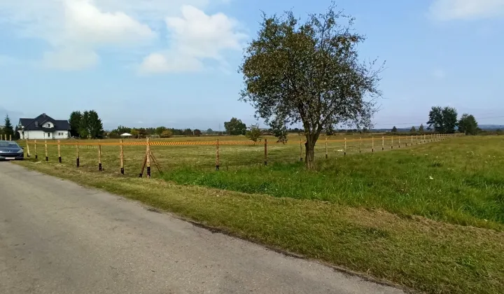 Działka inwestycyjna Warężyn Kuźnica Warężyńska, ul. Podleśna