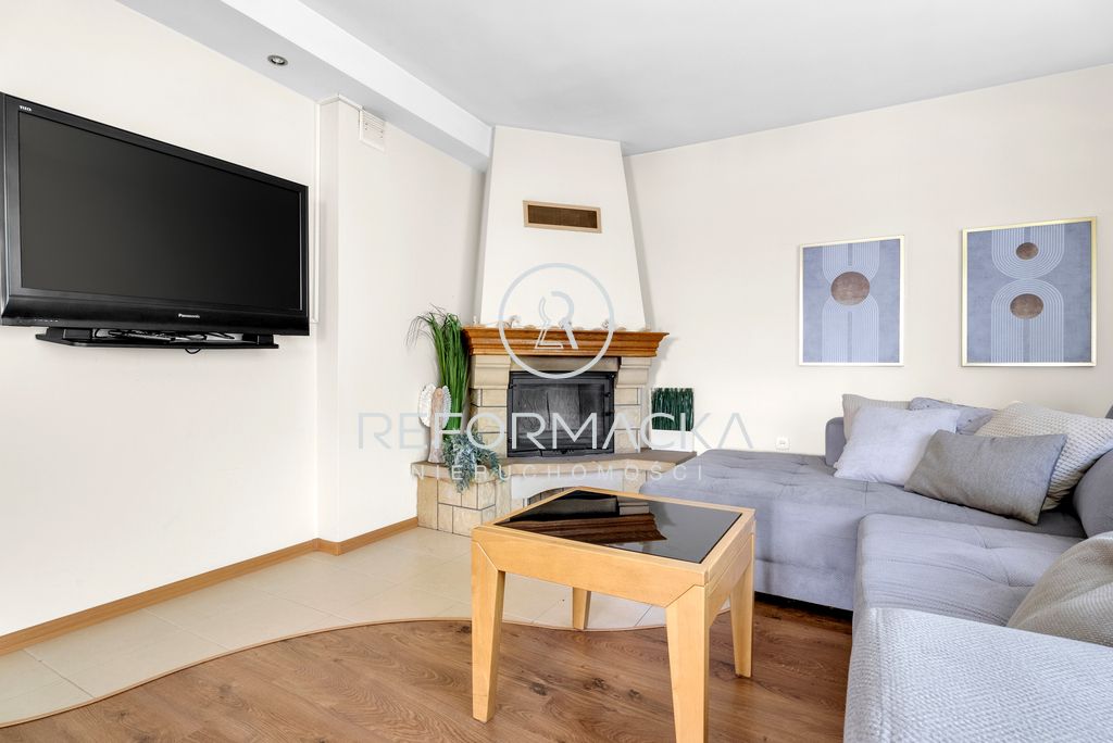 dom wolnostojący, 6 pokoi Wysoka Głogowska. Zdjęcie 12