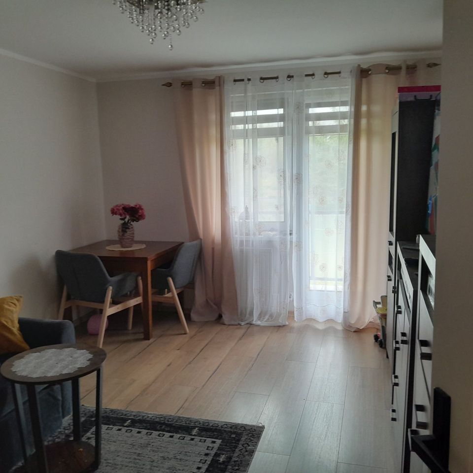 Mieszkanie 3-pokojowe Ościęcin