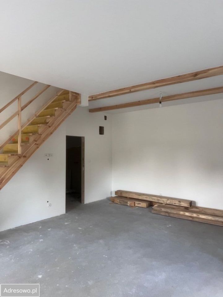 Mieszkanie 4-pokojowe Grobia. Zdjęcie 5