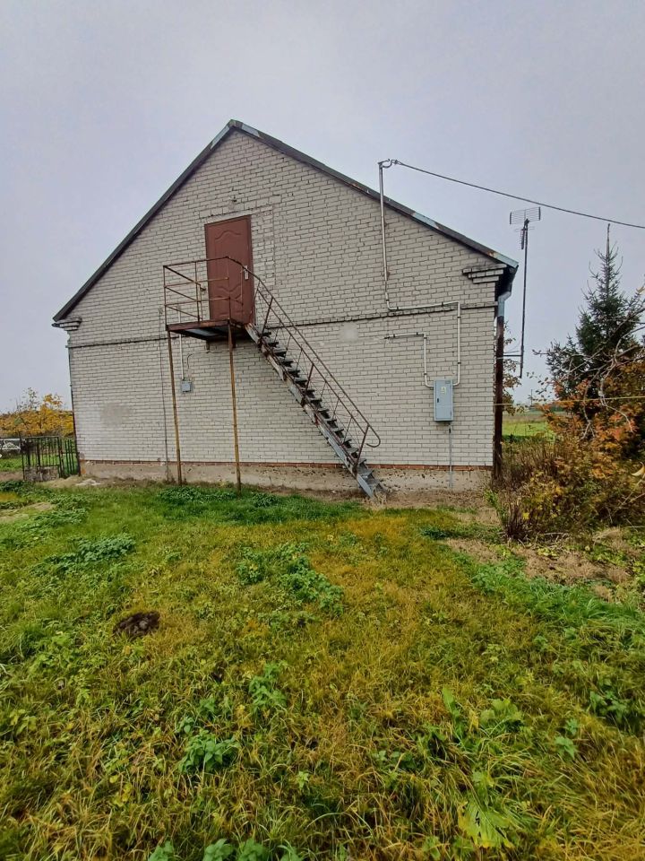siedlisko, 3 pokoje Białuty, Białuty. Zdjęcie 5