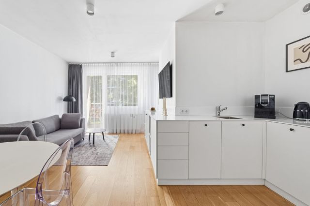 Mieszkanie 3-pokojowe Warszawa Bemowo, ul. Obrońców Tobruku. Zdjęcie 1