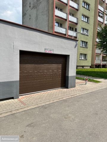 Garaż/miejsce parkingowe Racibórz, ul. Pomnikowa. Zdjęcie 1