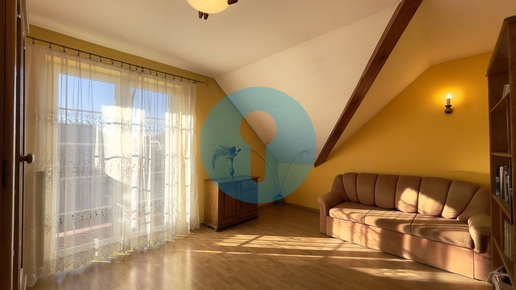 bliźniak, 5 pokoi Bilcza. Zdjęcie 20