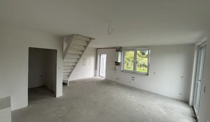 Mieszkanie 3-pokojowe Mosty, ul. Sekwojowa