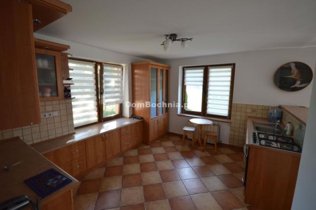 dom wolnostojący, 5 pokoi Naszacowice. Zdjęcie 5