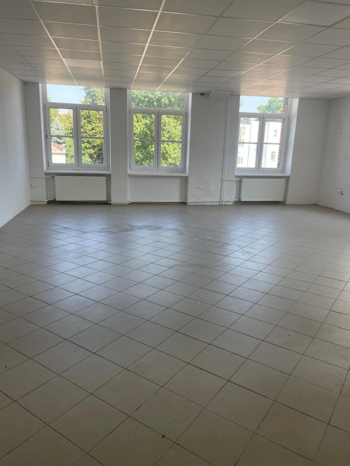 Lokal Brzeg Centrum, ul. Trzech Kotwic. Zdjęcie 8
